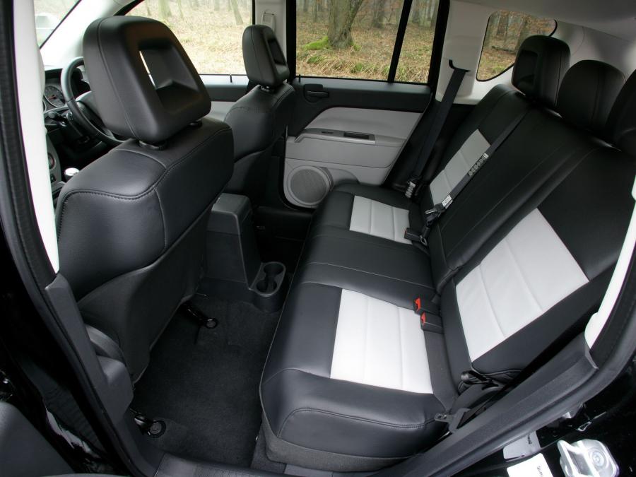  Jeep Compass 2007 года  (UK) (фото 6 из 20)
